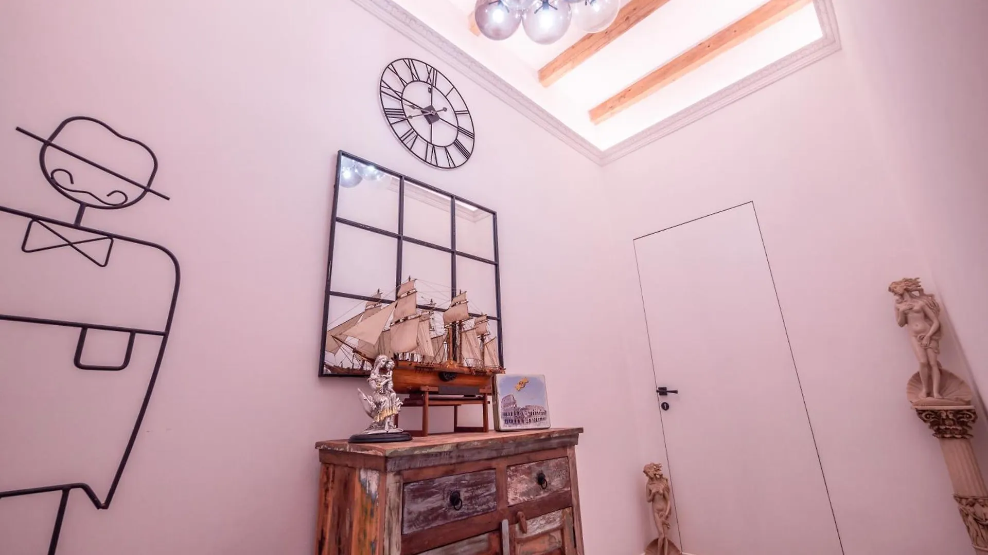 Conte Green House - 2 Apartments Rome 0*,  Italy