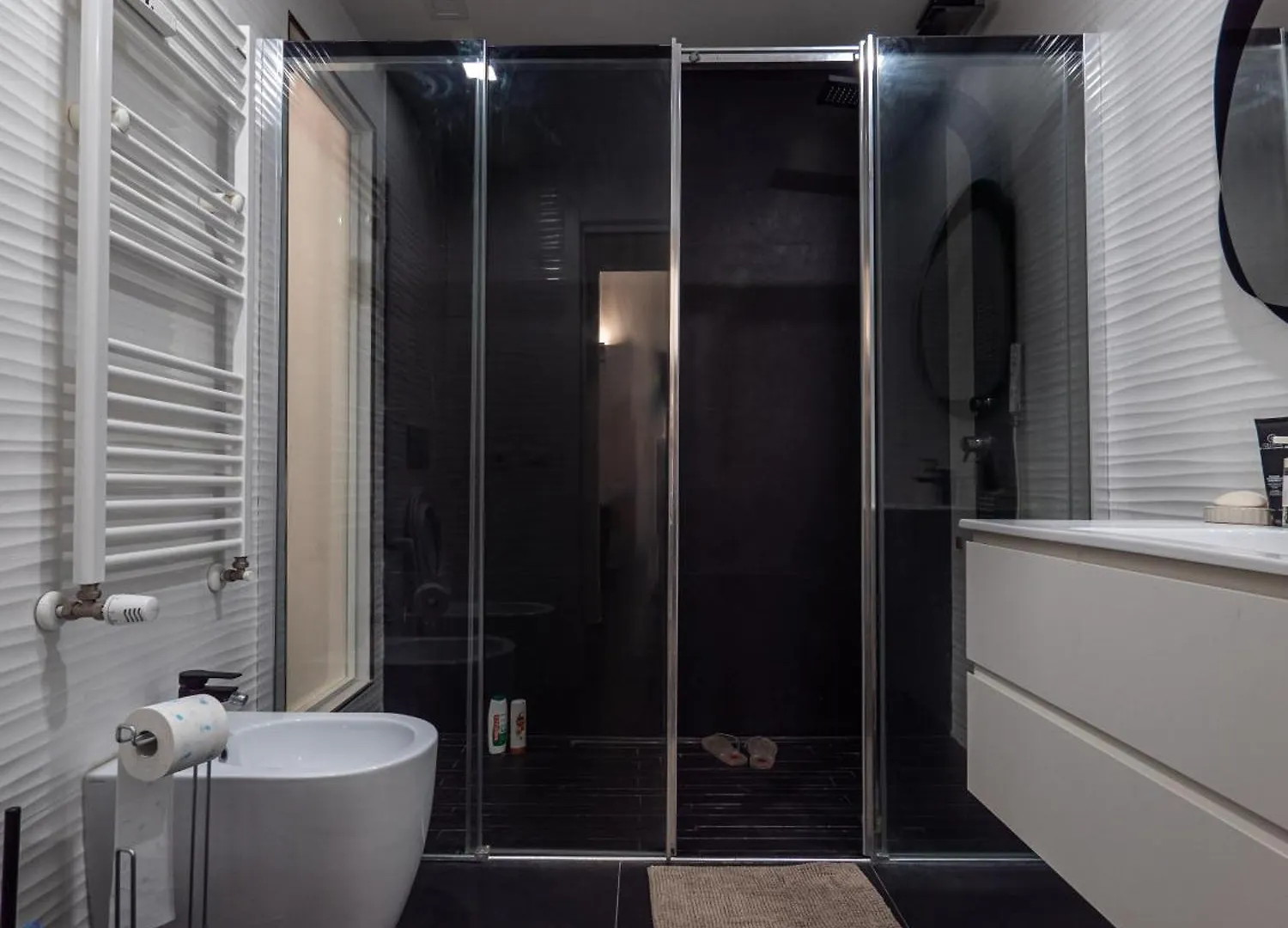 Conte Green House - 2 Apartments Rome 0*,  Italy