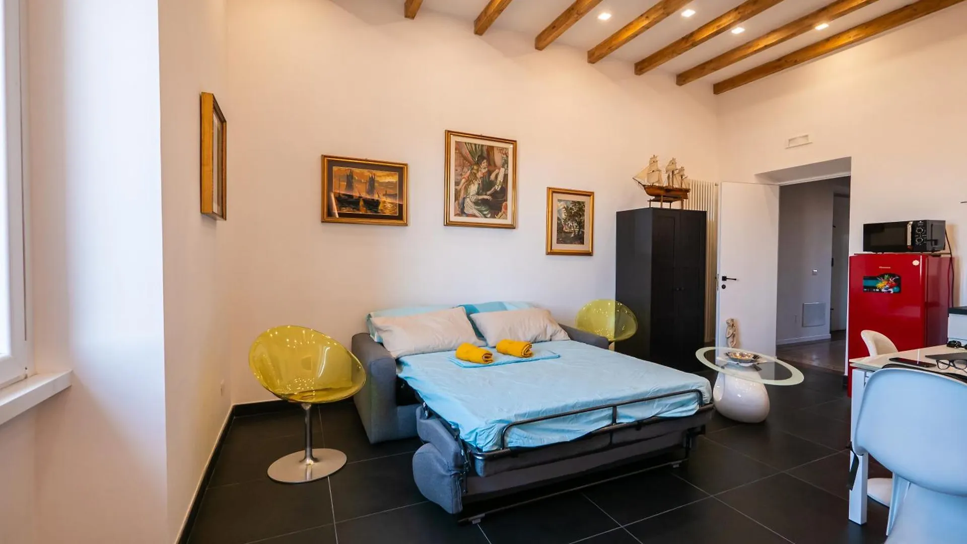Conte Green House - 2 Apartments Rome Italy